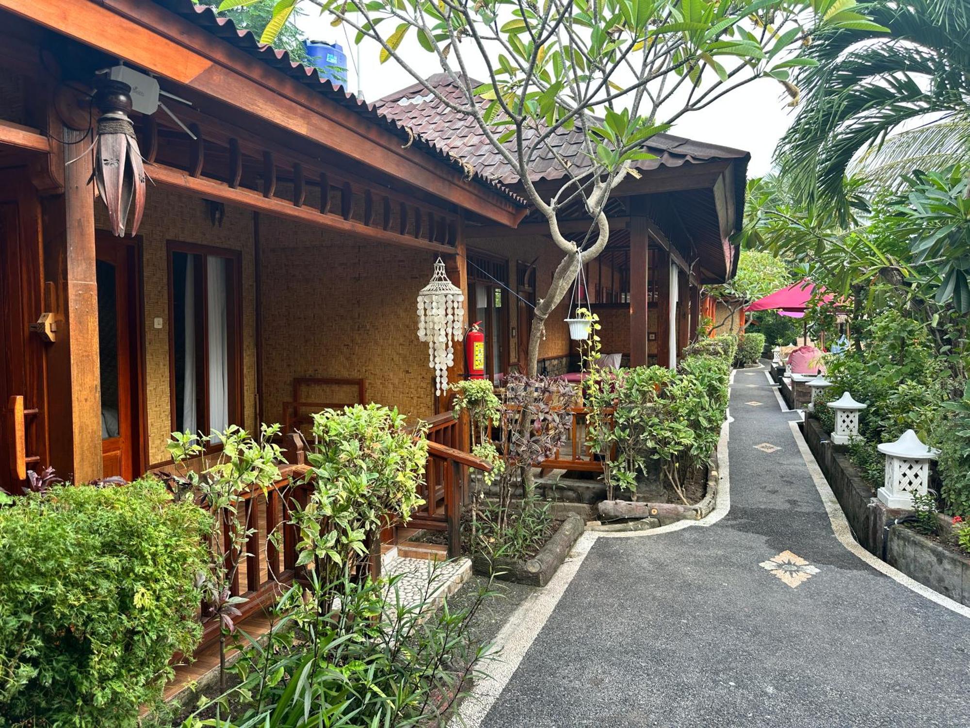 Sunny Rose Bungalows Gili Air - Adults Only Kültér fotó