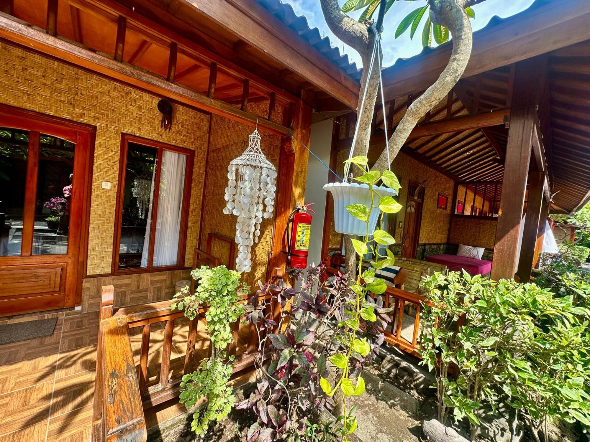 Sunny Rose Bungalows Gili Air - Adults Only Kültér fotó